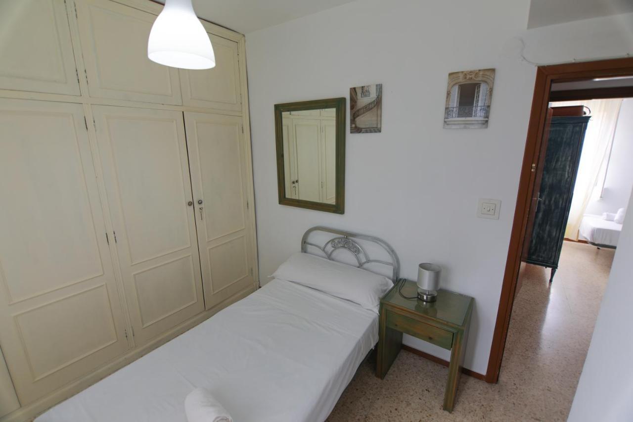 Rentalsevilla Luminoso Apartamento 3 Dormitorios Zewnętrze zdjęcie